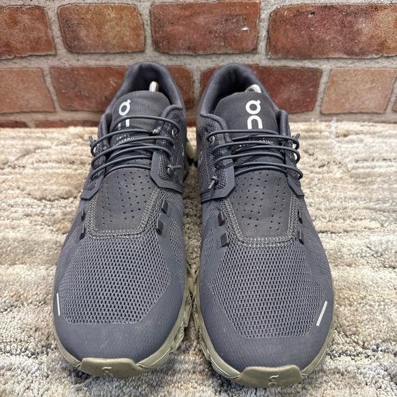 On Running Shoes - Dark Gray men’s Sz 9.5 - Picture 2 of 13